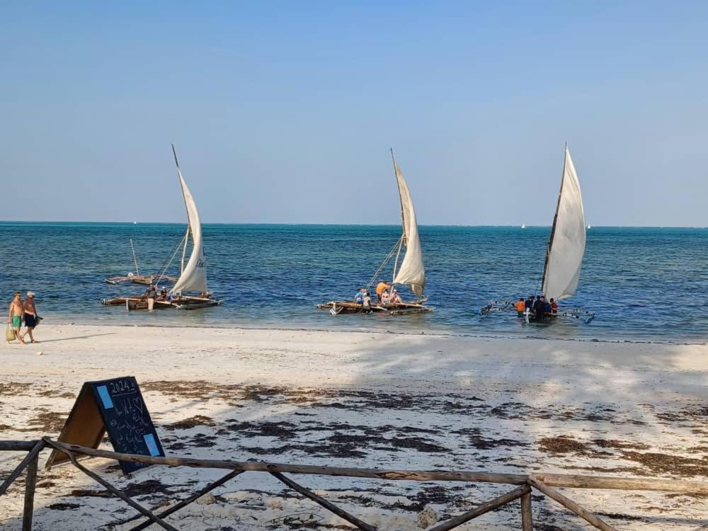 Driftwood Beach Lodge Jambiani  Esterno foto